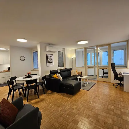 Ljubljana Central Suite Martin In The City Center Exterior photo